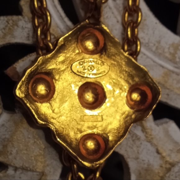 Chanel Gold Plated Double Pendant Chain Necklace Circa 1984 - 100% Authentic - Picture 7 of 8